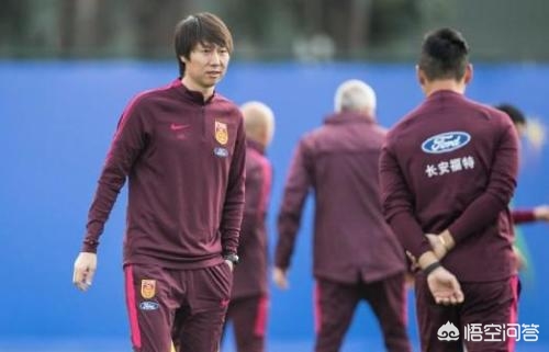 李铁怒怼记者原版视频,李铁怒怼记者完整视频