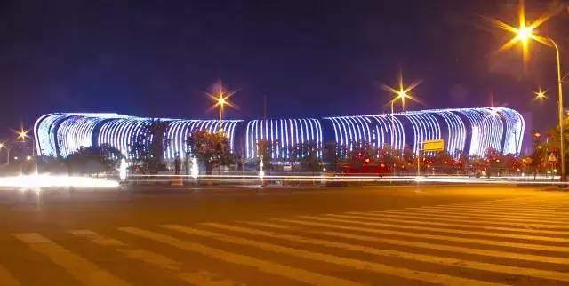 炸裂的朋友圈,炸裂了