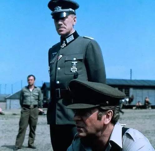 足球高于生死英语,足球高于生死意味着什么