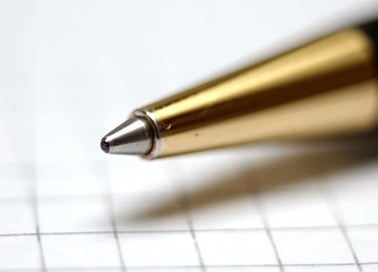 圆珠笔的发明是受什么运动的影响,你用过的圆珠笔