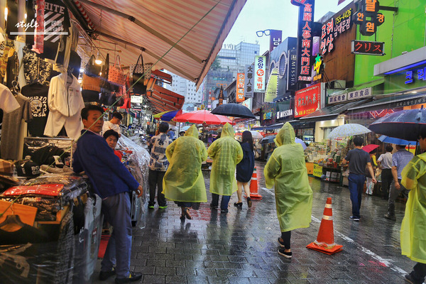 来首尔必买的东西,来韩国首尔这些店一定要逛