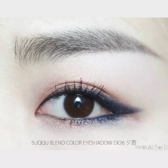 也不是非画不可，知道suqqu像银河系一样美就够了