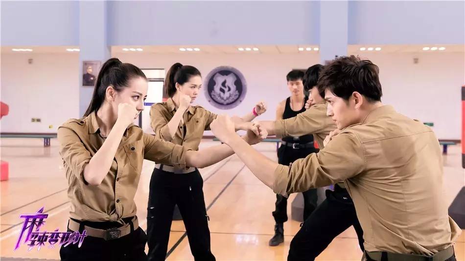 神犬小七2和麻辣变形计相同演员,神犬小七2麻辣变形计