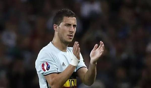 聪明豆侃球四强之争继续:威尓士还能“黑”下去吗?