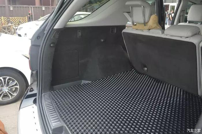 奔驰ML350安装哈曼卡顿音响分享