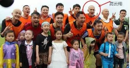 鹿晗踢球水平怎样,鹿晗足球在娱乐圈是什么水平