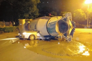 新手开高速注意事项和安全细节,新手上高速注意事项及驾车技巧