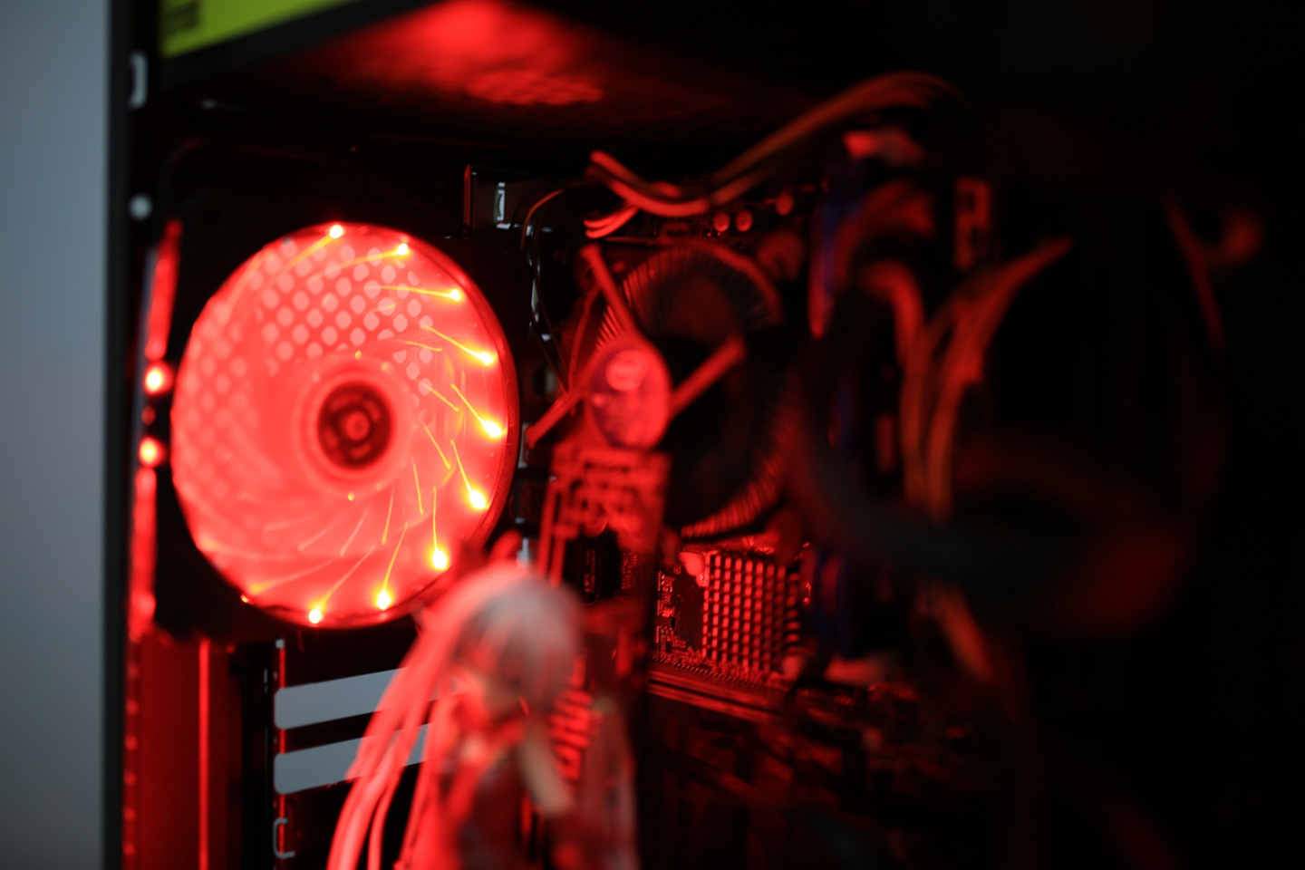 先马工匠5号机箱装机流程,先马工匠5号优缺点