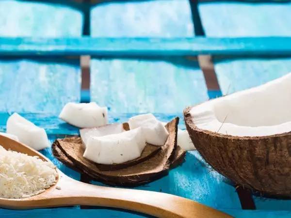 澳洲椰子水真的能减肥吗 (澳洲椰子水怎么喝效果最佳)