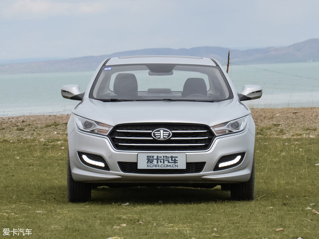 奔腾b501.4t新车落地价,奔腾b50刚上市多少钱