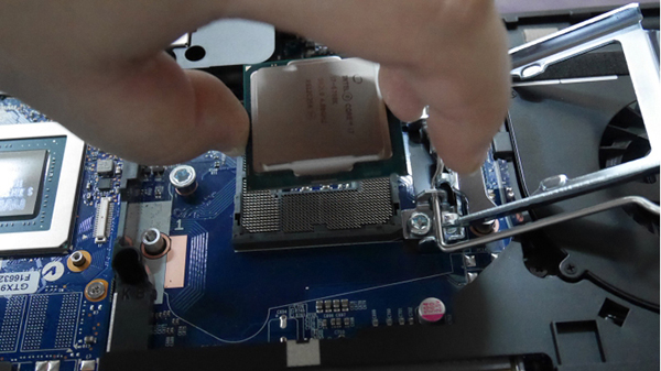 炫龙笔记本显卡驱动怎么更新,炫龙游戏本拆机