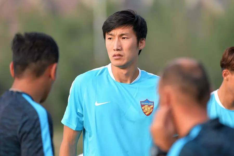 听说俩内援压哨加盟但怎么高兴不起来？