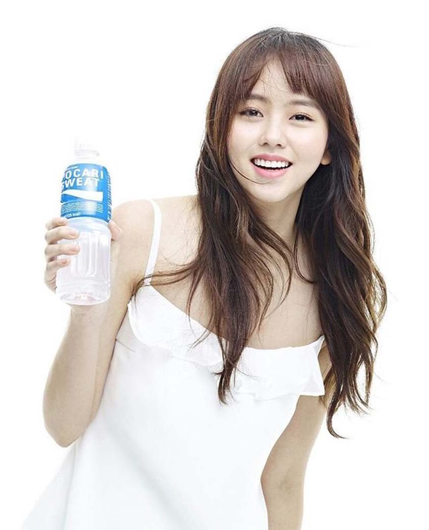 17岁气质甜姐儿，韩国人气新星金所炫