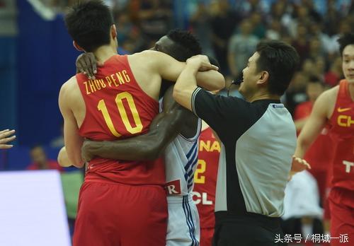 人见人爱花见花开是贬义吗,人见人爱花见花开的反语