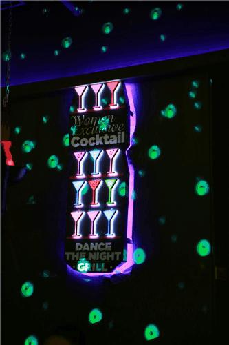 鍤ｅ紶娴欐睙,鍤ｅ紶搴楅摵