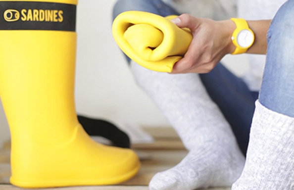 超高帮鞋下雨再也不怕湿,下雨天鞋湿了最适合的备用鞋