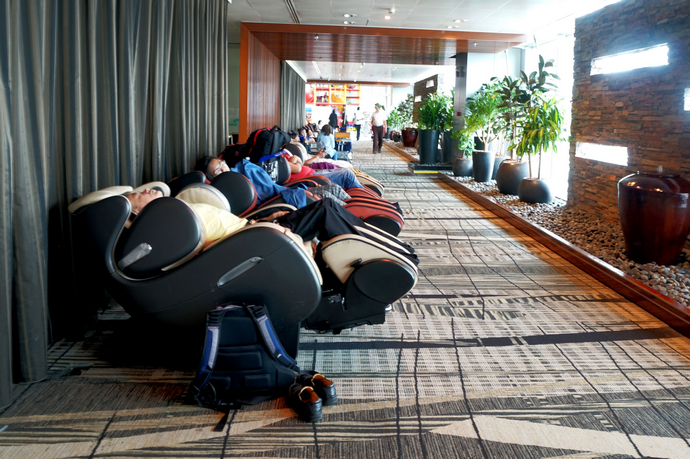 机场转机4小时时间能干啥,机场里无聊怎么办