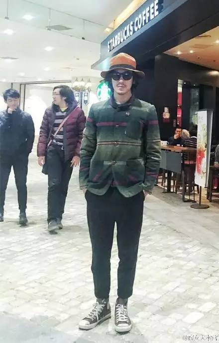 《太子妃》挂了，绿王上线，n年前上康熙时，他和小s。。。。