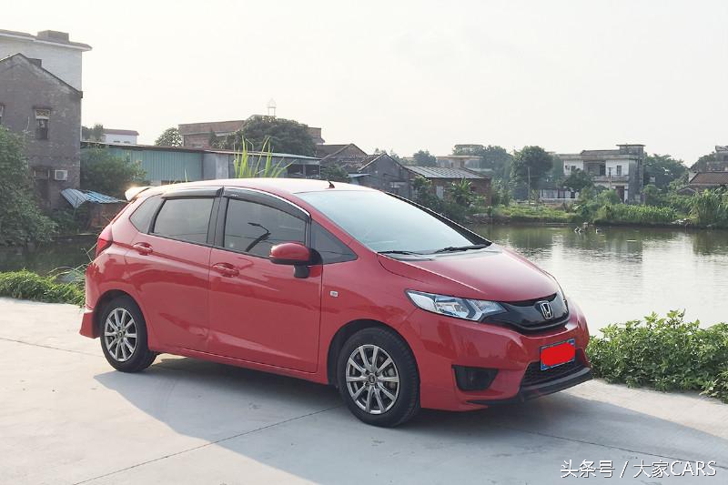 飞度哪个版本最值得购买,飞度最好三款车型