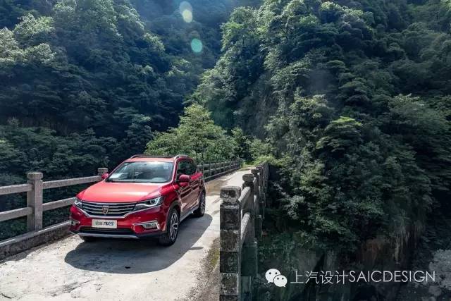 荣威2016rx5互联网自动版,荣威全新rx5模型