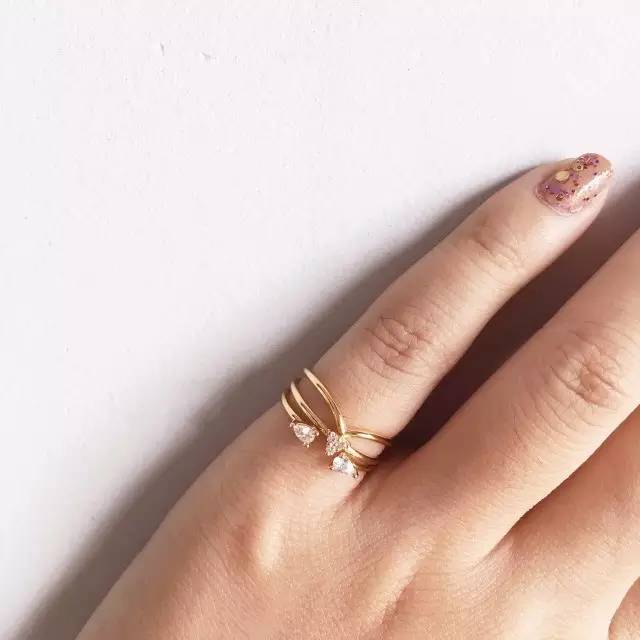 项链女款高级感轻奢小众百搭配饰,男生戒指配饰推荐小众高级款