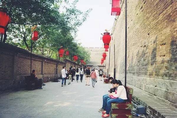 城墙边的慢生活,西安西北城墙美食攻略图