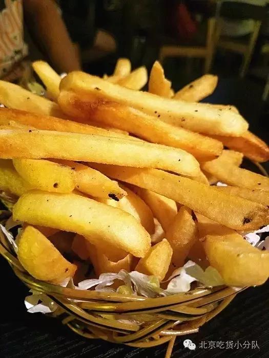 撸串最美的地方,北京烤串老字号有名的店