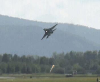 有关高中物理的生活现象,生活中的高中物理知识