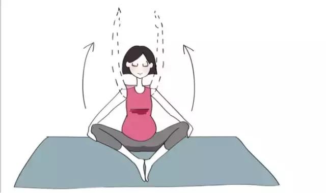 姚晨挺着大肚子锻炼身体,姚晨大秀身材