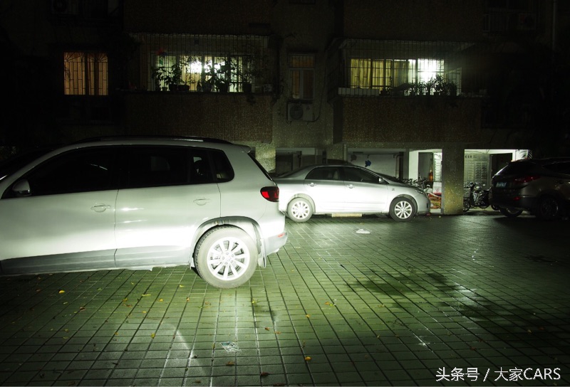 飞度无损高音改装,飞度2018款大灯改led价格