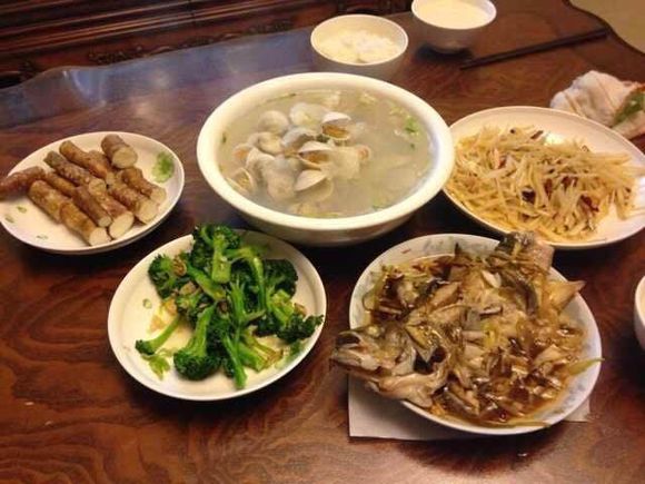 我和男朋友结婚半年了，生活当中我们俩就是谁有空谁下厨房