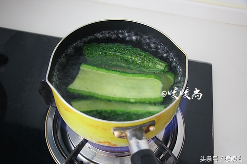 韩国鲜肉组合的心头爱！片场明星们的自备下饭秘笈！