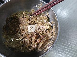 猪肉豆角馅水饺做法,冻豆角猪肉包子