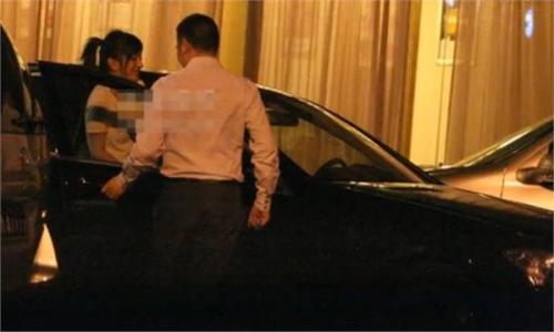 赵薇狂赚44亿图片,赵薇炒股日赚74亿