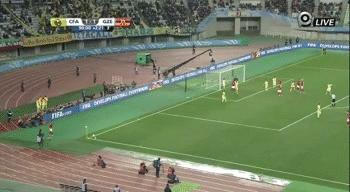 被种族歧视的足球员,遭种族歧视的球员