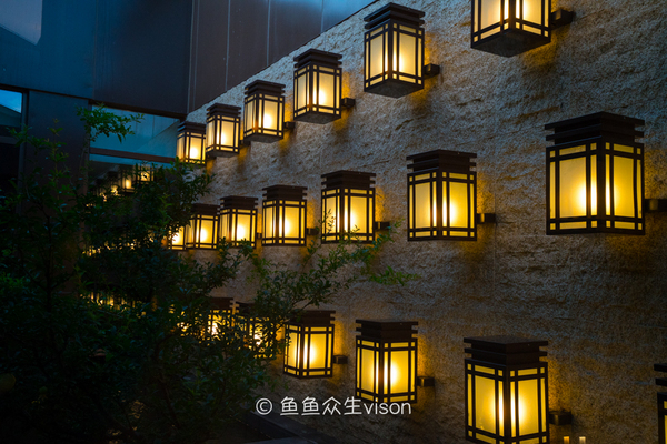 这里曾经也是繁华都市,古朴优雅充满禅意的私家园林