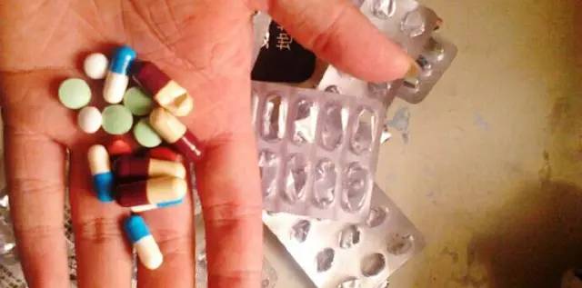 粉碎艾滋病的谣言,粉碎谣言谣言止于智者