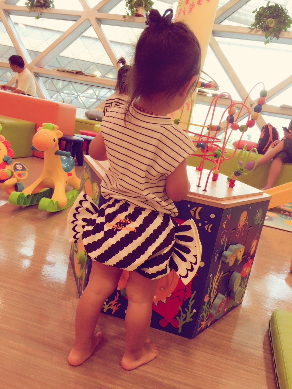 中大童8-12岁童装品牌羽绒服清仓,小童装男童1-3岁断码清仓大甩卖