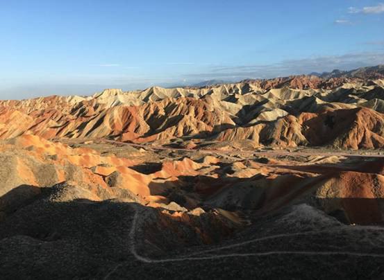 超多美图慎入！开神车，走丝路，这些不可思议的美景就在中国！