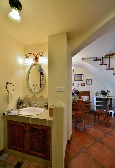 127平跃层装修现代简约风,跃层124平装修风格大全三房两卫