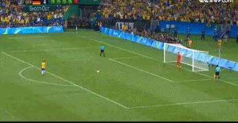 巴西用64年讲述一个足球的故事