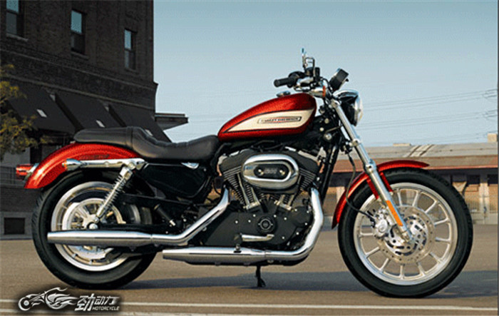 哈雷戴维森1200custom改装,哈雷戴维森1200需要更换几种油