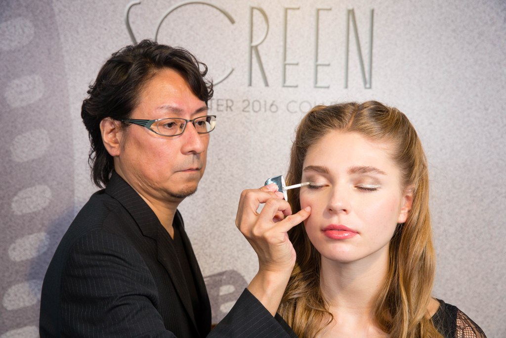 rmk圆瓶粉底液新款,rmk2015年秋季限定金色高光