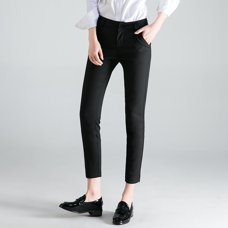 穿“正经”的OL风,赢“不正经”的心机同事