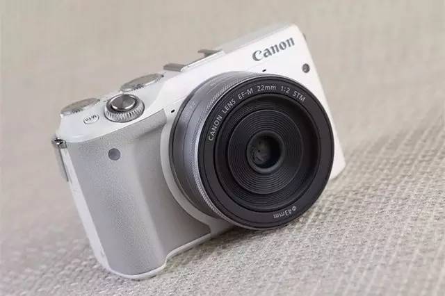 新手入门性价比高的微单相机推荐,3000元到4000元全画幅微单推荐