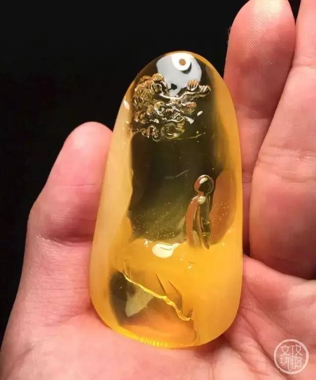 惊艳！史上又有一种蜜蜡美出天际，简直是蜜蜡界的范冰冰！