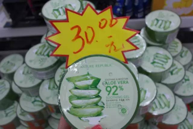 韩国进口乐天扁桃仁夹心巧克力,韩国进口乐天巧克力打糕派