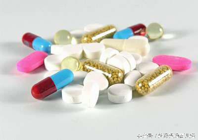 哺乳妈妈感冒了能喂奶吗?能吃药吗?