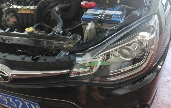 10年东南v3菱悦手动真实驾驶感受,老款菱悦v3灯光高低调整