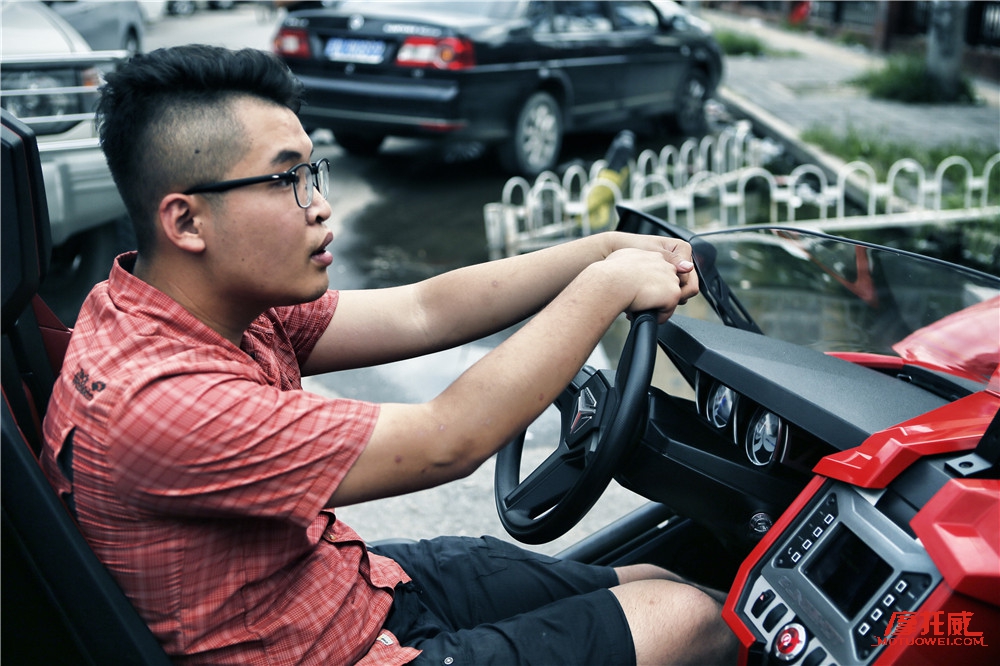 北极星slingshot如何打开机盖,北极星slingshot在国内可以开吗